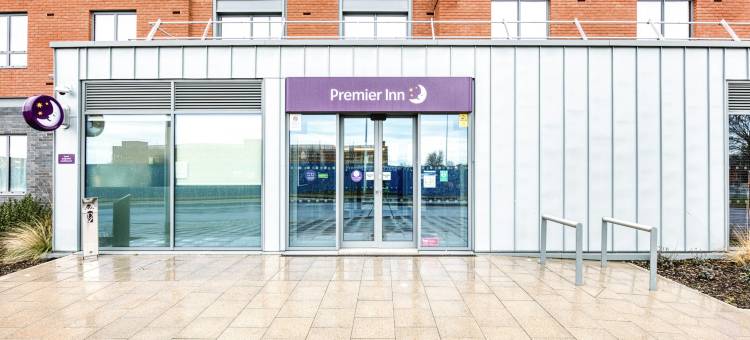 普瑞米尔沃金厄姆市中心酒店(Premier Inn Wokingham Town Centre)图片