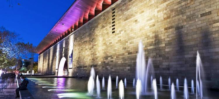 墨尔本凯威套房酒店(Quay West Suites Melbourne)图片