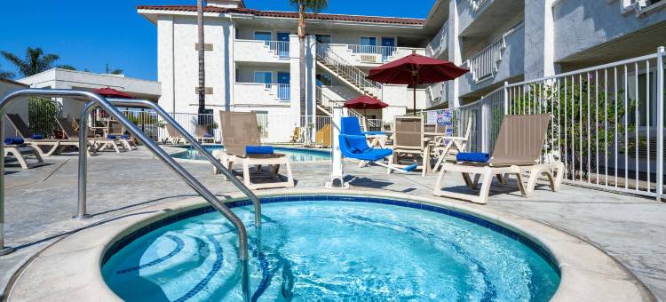 本图拉6号汽车旅馆(Motel 6 Ventura, CA - South)图片