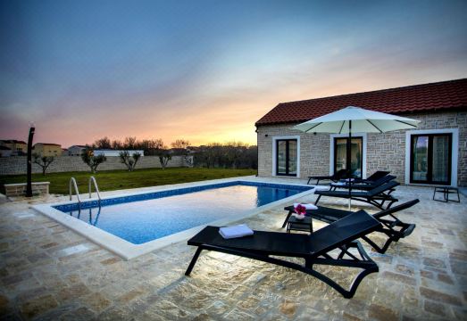 Villa Mala ZadarvillasHotel Overview