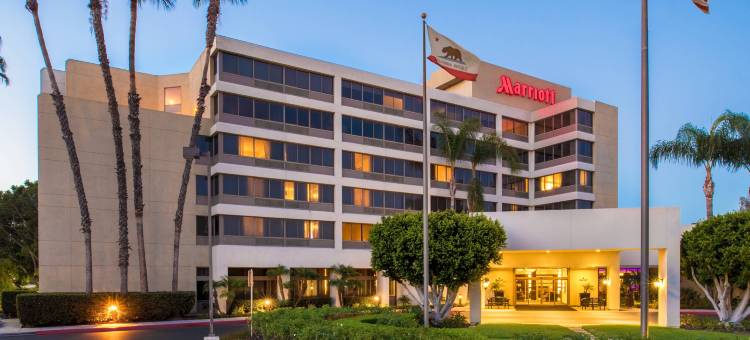 加州州立大学福乐顿市万豪酒店(Fullerton Marriott at California State University)图片