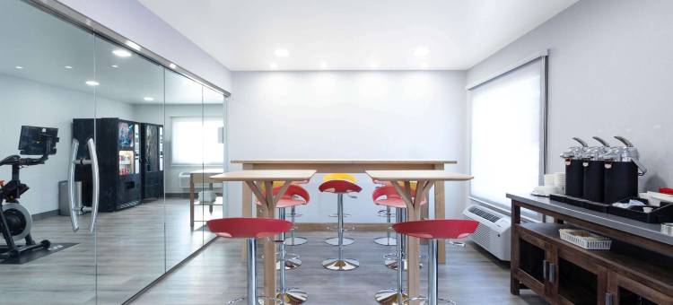 Travelodge by Wyndham Elkhart图片