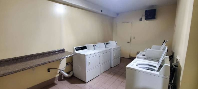 乔治亚州萨凡纳6号工作室-网关及I-95(Studio 6 Extended Stay - Savannah, GA - Gateway & I-95)图片