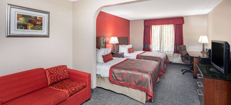 阿尔普哈雷塔-亚特兰大北华美达酒店(Ramada by Wyndham Alpharetta/Atlanta North)图片