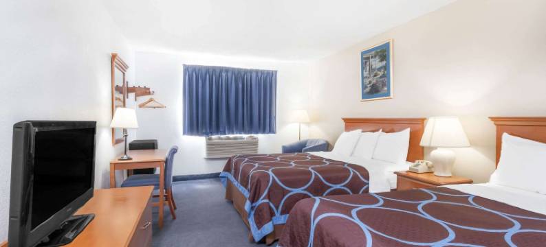 蒙哥马利温德姆速8酒店(Super 8 by Wyndham Montgomery Maybrook)图片