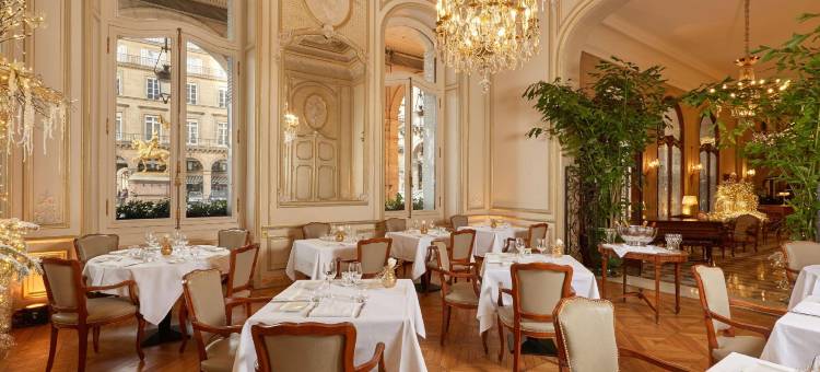 卢浮宫里贾纳酒店(Hôtel Regina Louvre)图片