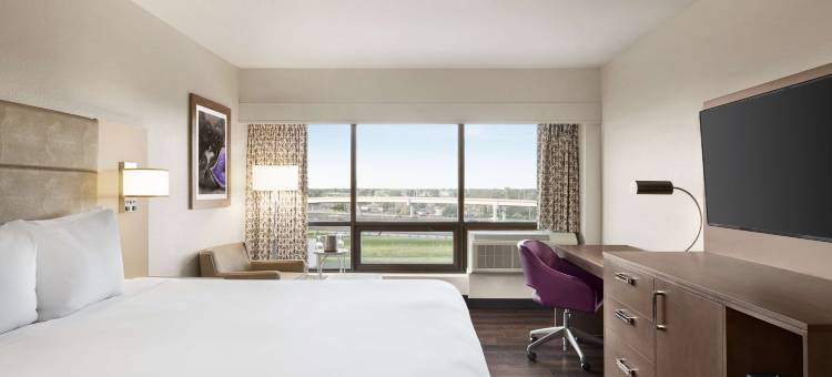 新奥尔良机场希尔顿逸林酒店(DoubleTree by Hilton New Orleans Airport)图片