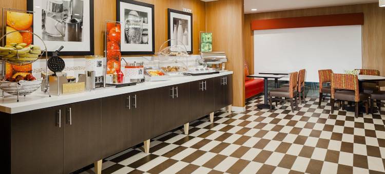 希尔顿欢朋酒店-麦迪逊东东区购物中心(Hampton Inn Madison-East Towne Mall Area)图片