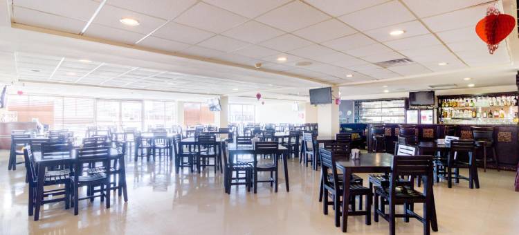 首都O赫雷迪罗酒店(Los Herederos Hotel Piedras Negras)图片