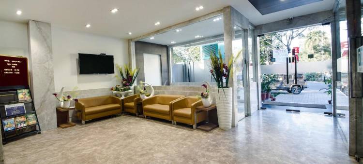 瓦尔茹别墅酒店(Hotel Varju Villa)图片