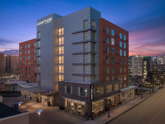 克里弗兰大学圈万怡酒店