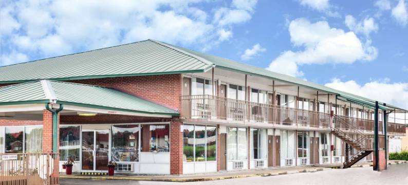 纽波特戴斯酒店(Days Inn by Wyndham Newport)图片