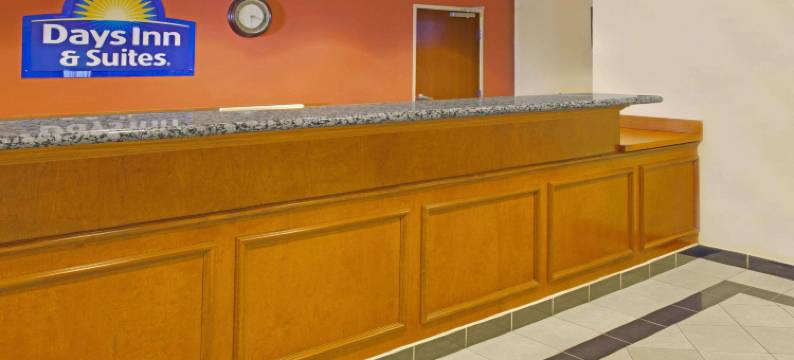 罗瑞尔戴斯套房酒店-近米德堡(Days Inn & Suites by Wyndham Laurel Near Fort Meade)图片