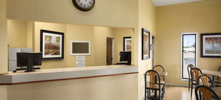 马里恩温德姆速8酒店(Super 8 by Wyndham Marion)图片