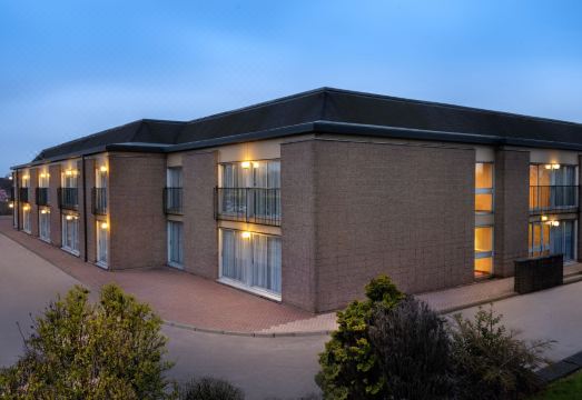 The Aberdeen Dyce Hotel Over view