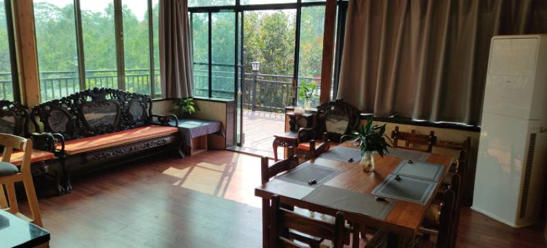 鹤山客家邨民宿(泮坑大道分店)图片