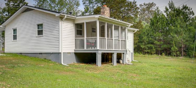 麦科米克度假租赁：距萨莫门德湖2英里！(Mccormick Vacation Rental: 2 Mi to Lake Thurmond!)图片