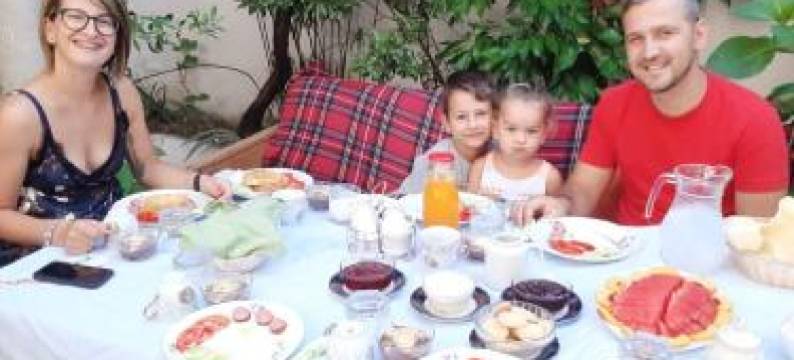 Vrenjo GuestHouse图片