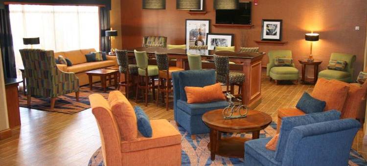 哈钦森欢朋酒店(Hampton Inn Hutchinson)图片