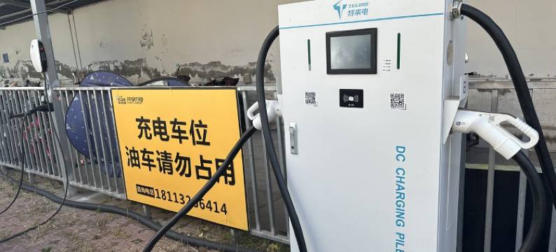 房东饶小阳公寓(沿河路分店)图片