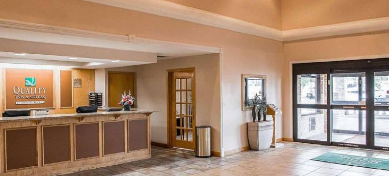 辛辛那提 I-275 凯艺套房酒店(Quality Inn & Suites Cincinnati I-275)图片