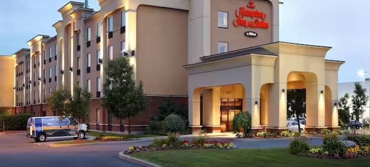 蒙特利尔多尔瓦尔希尔顿欢朋套房酒店(Hampton Inn & Suites by Hilton Montreal-Dorval)图片