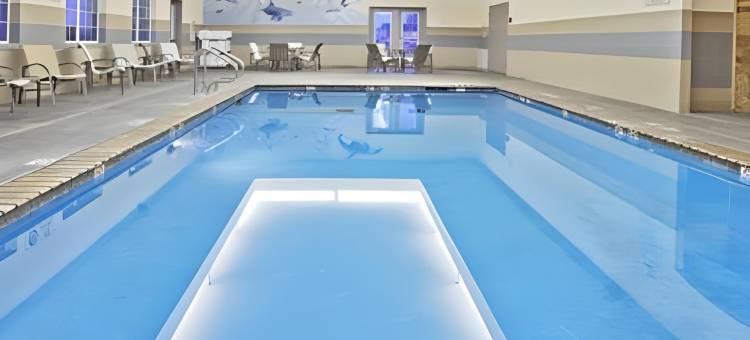 智选假日套房酒店詹克斯(Holiday Inn Express & Suites Jenks)图片