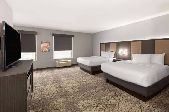 麦卡莱斯特拉昆塔温德姆套房酒店(La Quinta Inn & Suites by Wyndham McAlester)