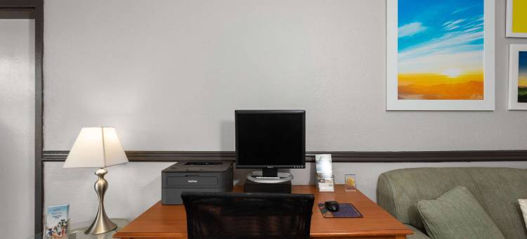 怀尔德伍德I-75温德姆戴斯酒店(Days Inn by Wyndham Wildwood I-75)图片