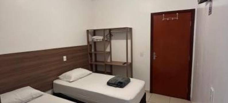 OYO 艾米利亚花园酒店(Hotel Jardim Emilia Sorocaba)图片