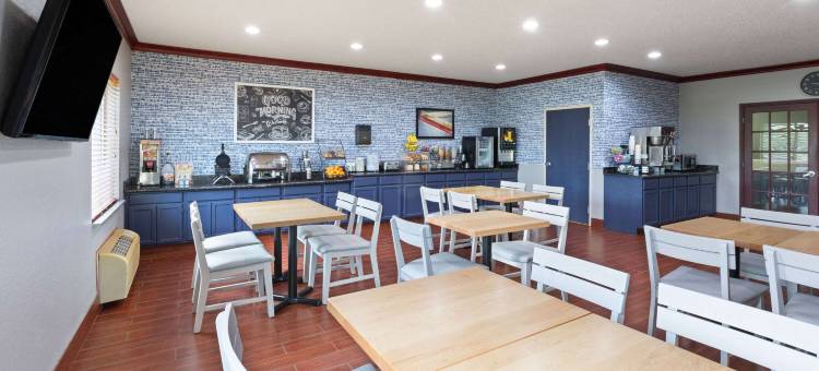 格林内尔美吟温德姆酒店(AmericInn by Wyndham Grinnell)图片