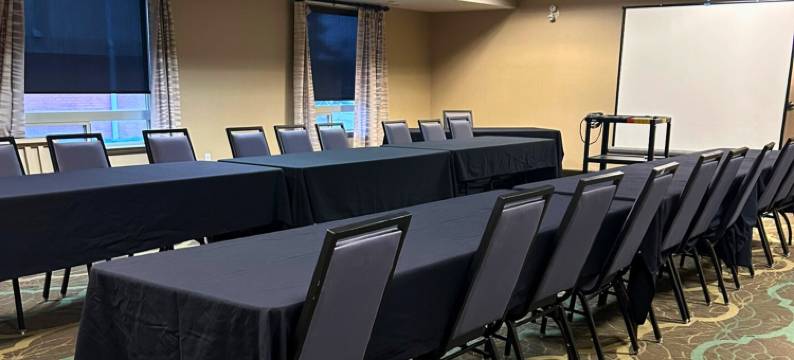 Holiday Inn Express ST堡。 JOHN by IHG(Holiday Inn Express FORT ST JOHN by IHG)图片