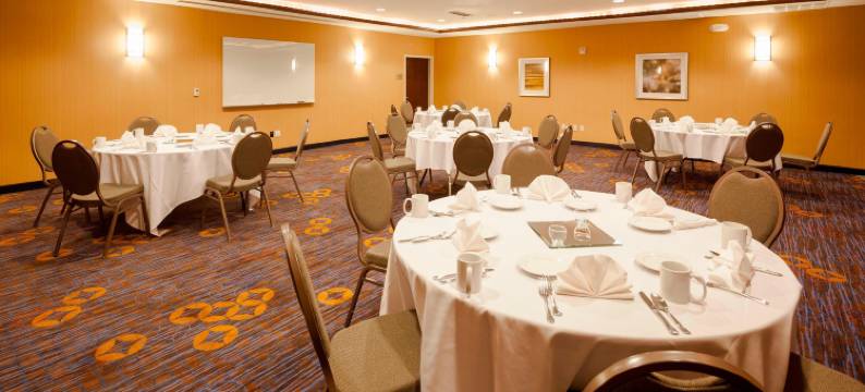 麦迪逊西/米德尔顿万怡酒店(Courtyard Madison West/Middleton)图片