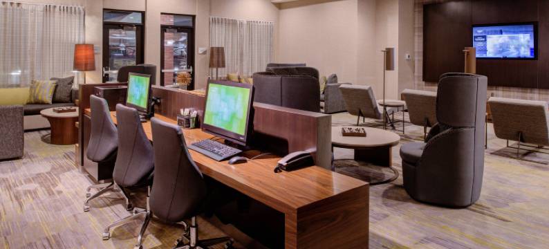 圣路易斯切斯特菲尔德万怡酒店(Courtyard St Louis Chesterfield)图片