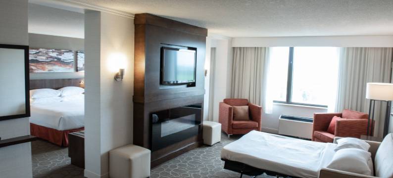 萨格奈会议中心万豪德尔塔酒店(Delta Hotels Saguenay Conference Centre)图片