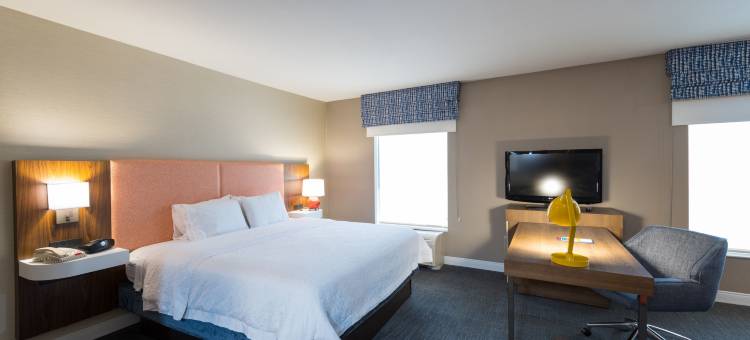 詹姆斯敦欢朋酒店及套房(Hampton Inn & Suites Jamestown)图片