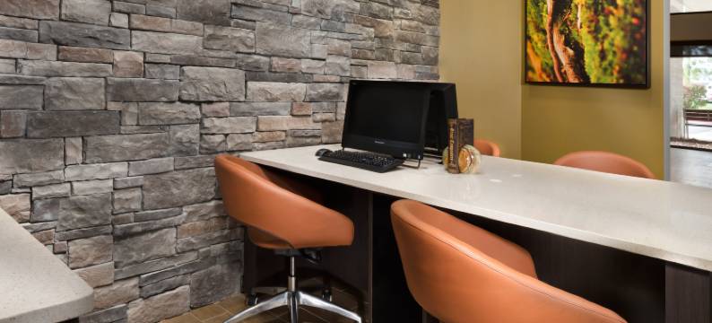 劳伦斯希尔顿逸林酒店(DoubleTree by Hilton Lawrence)图片