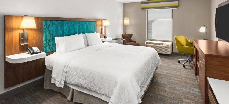 希尔顿欢朋酒店-锡康克(Hampton Inn Seekonk)图片