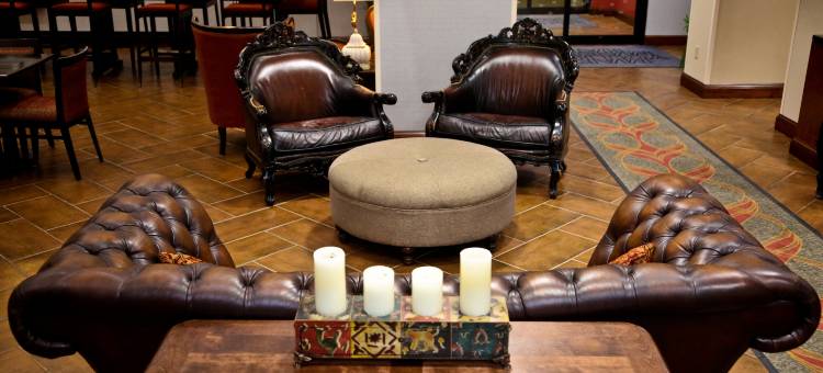 詹宁斯希尔顿欢朋旅馆&套房酒店(Hampton Inn & Suites Jennings)图片