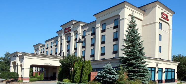 魁北克拉瓦尔希尔顿欢朋套房酒店(Hampton Inn & Suites by Hilton Laval)图片