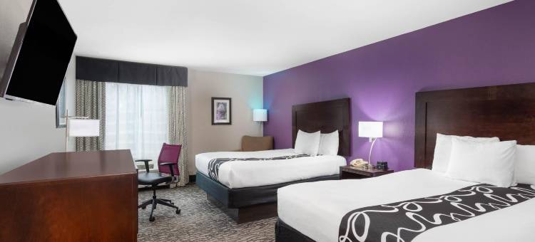 亨茨维尔机场麦迪逊拉昆塔温德姆套房酒店(La Quinta Inn & Suites by Wyndham Huntsville Airport Madison)图片