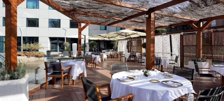 米拉希尔拉欧星套房酒店(Eurostars Suites Mirasierra)图片