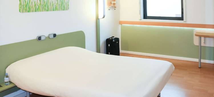 卡斯泰勒诺达里宜必思快捷酒店(Ibis Budget Castelnaudary - A61)图片