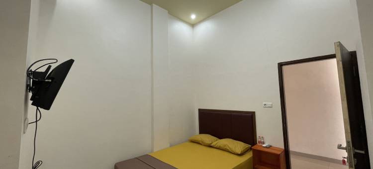 OYO 93414 拉图伊斯兰旅馆靠近SMP Negeri 2 Watang Pulu(OYO 93414 Wisma Ratu Syariah Near Smp Negeri 2 Watang Pulu)图片