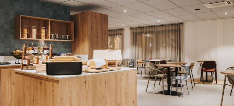 宜必思鲁昂中心右岸巴斯德酒店(Ibis Rouen Centre Rive Droite Pasteur)图片