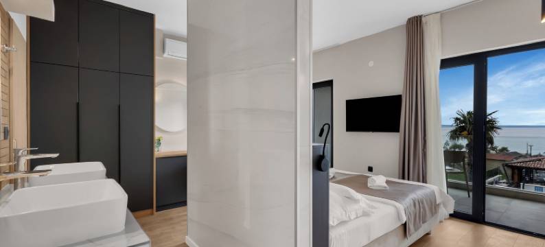 波兹塔纳海滩酒店(Beach Hotel Božikovina)图片