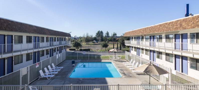 奥罗维尔6号汽车旅馆(Motel 6 Oroville, CA)图片