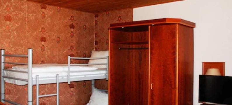 罗斯托克托尔卡溪利诺酒店(Hotel Ziegenkrug Rostocker Tor)图片