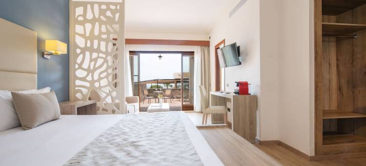 梅诺卡比尼贝卡皮埃尔及高级假日酒店-限成人(Menorca Binibeca by Pierre & Vacances Premium Adults Only)图片