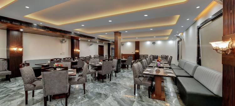 点击酒店纳拉亚纳(Click Hotel Narayana)图片